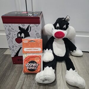 NIB! Sylvester The Cat Scentsy Buddy Looney Tunes Plush & Scent Packet Black Box